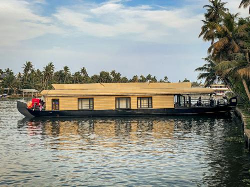 Kerala Backwater Cruising Route 5
